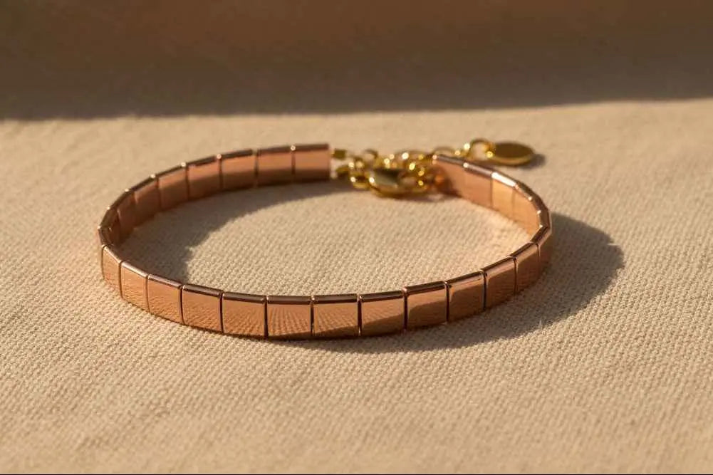 Rose Line Bracelet
