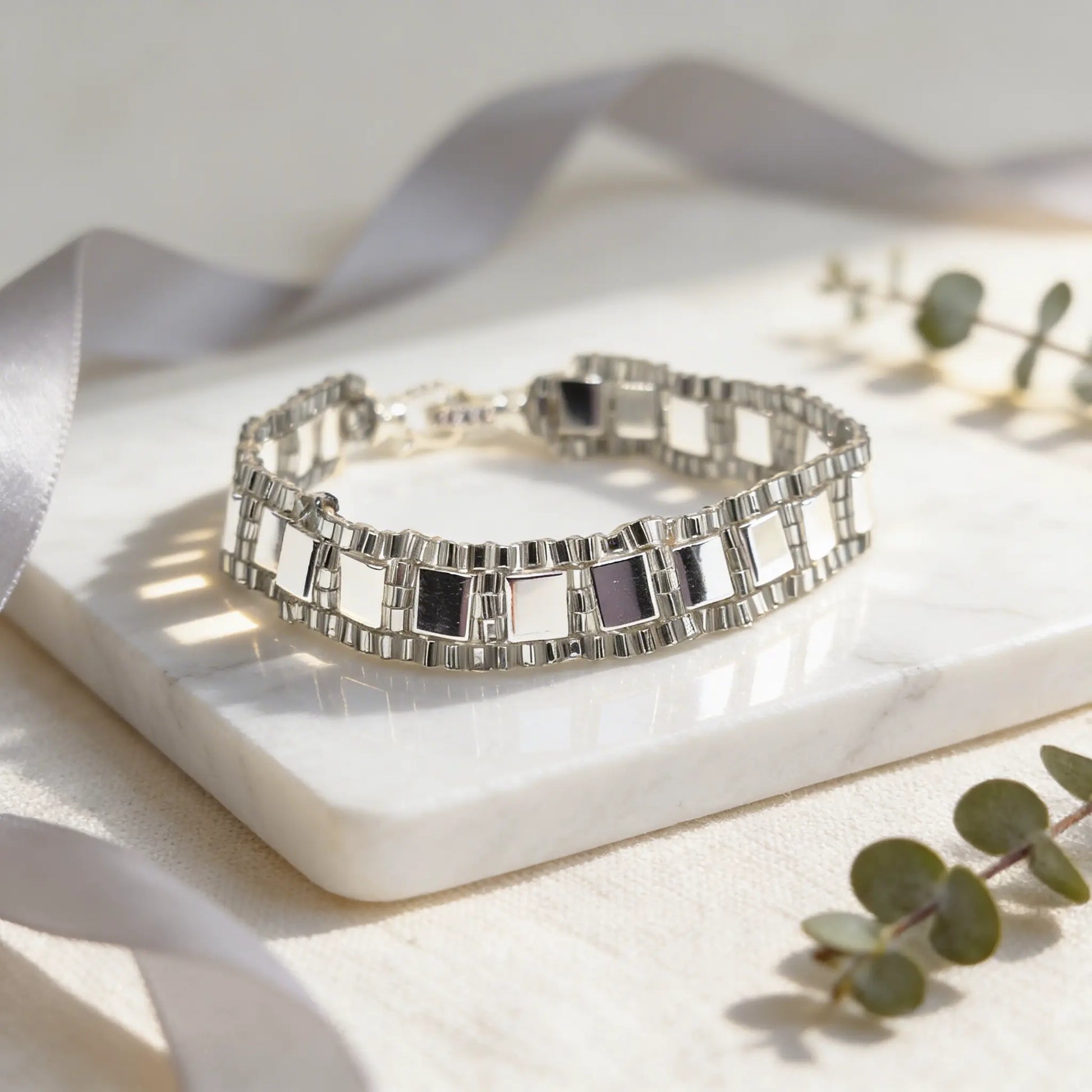 Silver Frame Bracelet - Gemnglow